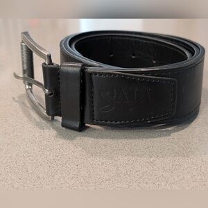 Saia Black Leather Men's Belt with Silver Buckle
